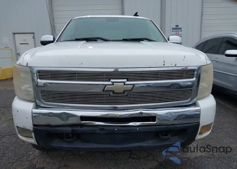 2010 Chevrolet Silverado 1500 Lt z USA, uszkodzony, nr VIN 3GCRKSE34AG216334